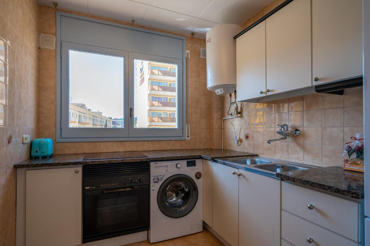 Homeholidaysrentals Elodie Calella Bagian luar foto
