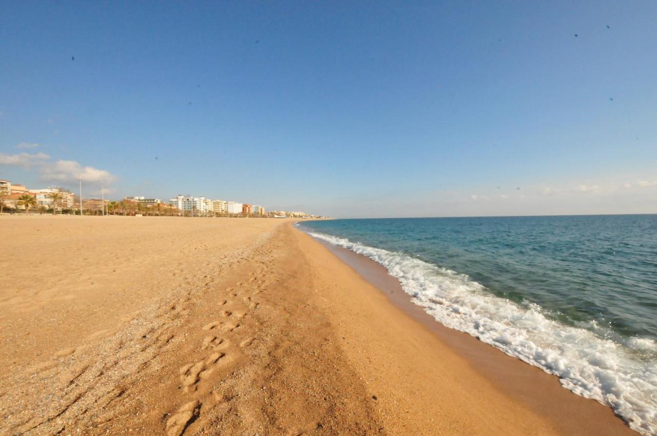 Homeholidaysrentals Elodie Calella Bagian luar foto